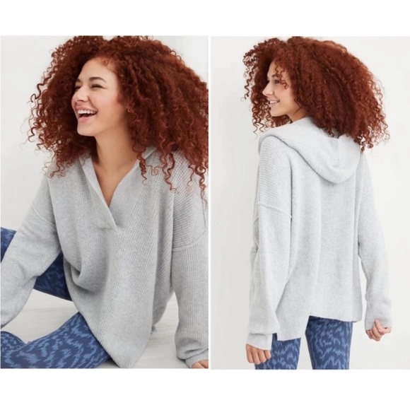 Aerie Oversized Hoodie Sweater - Picture 2 of 9